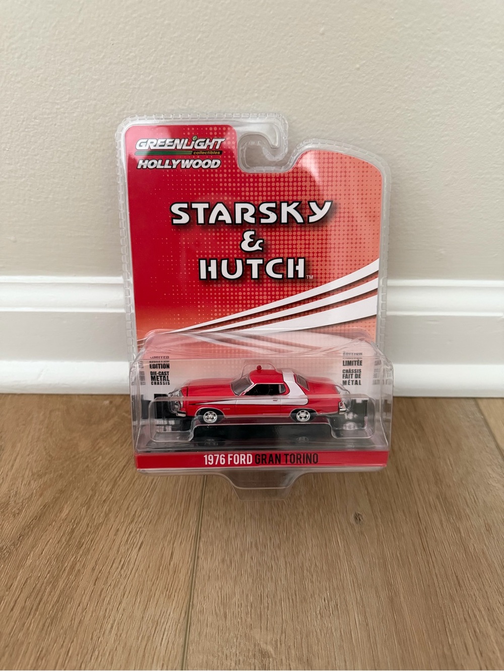 Hollywood Starsky & Hutch 1976 Ford Gran Torino - Red